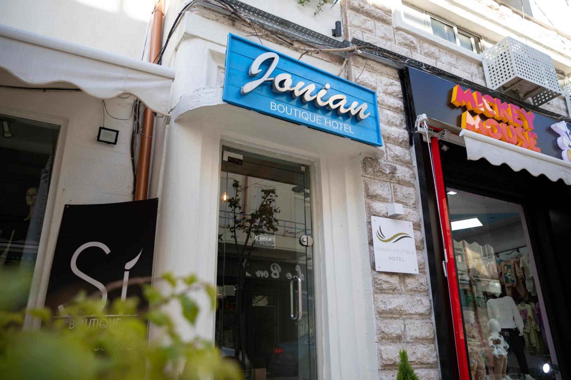 Jonian Boutique
